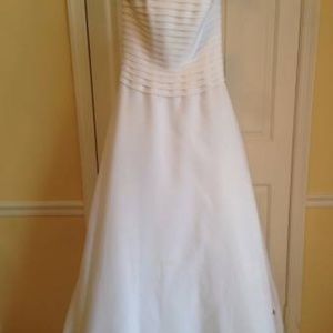 Strapless Wedding Gown - NEVER WORN - floor length